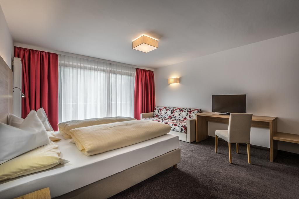 Hotel Miramonti Badia  Cameră foto